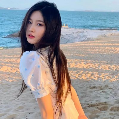 索女·丧尸·机关枪